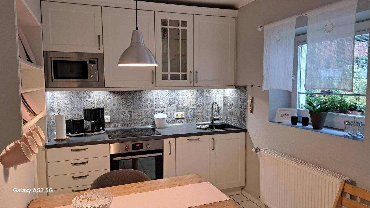 Small Stable - Charmantes Haeuschen Mitten In Apartment *